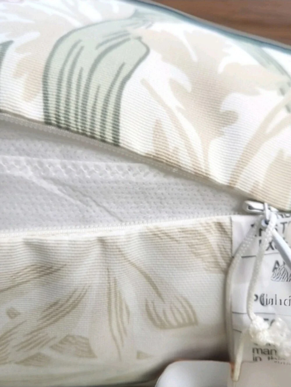 NWT William Morris At Home Summer Iris 20x20 Throw Pillows Set of 2 Reversible